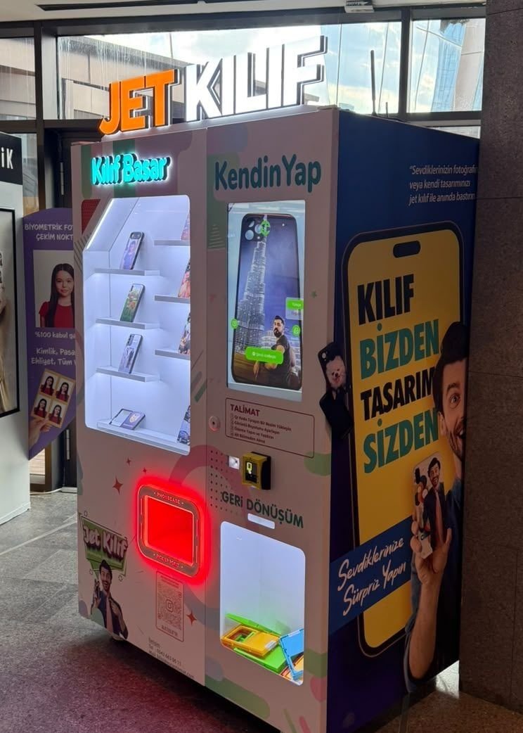 Next Level AVM'deki otomat — önden görünüm