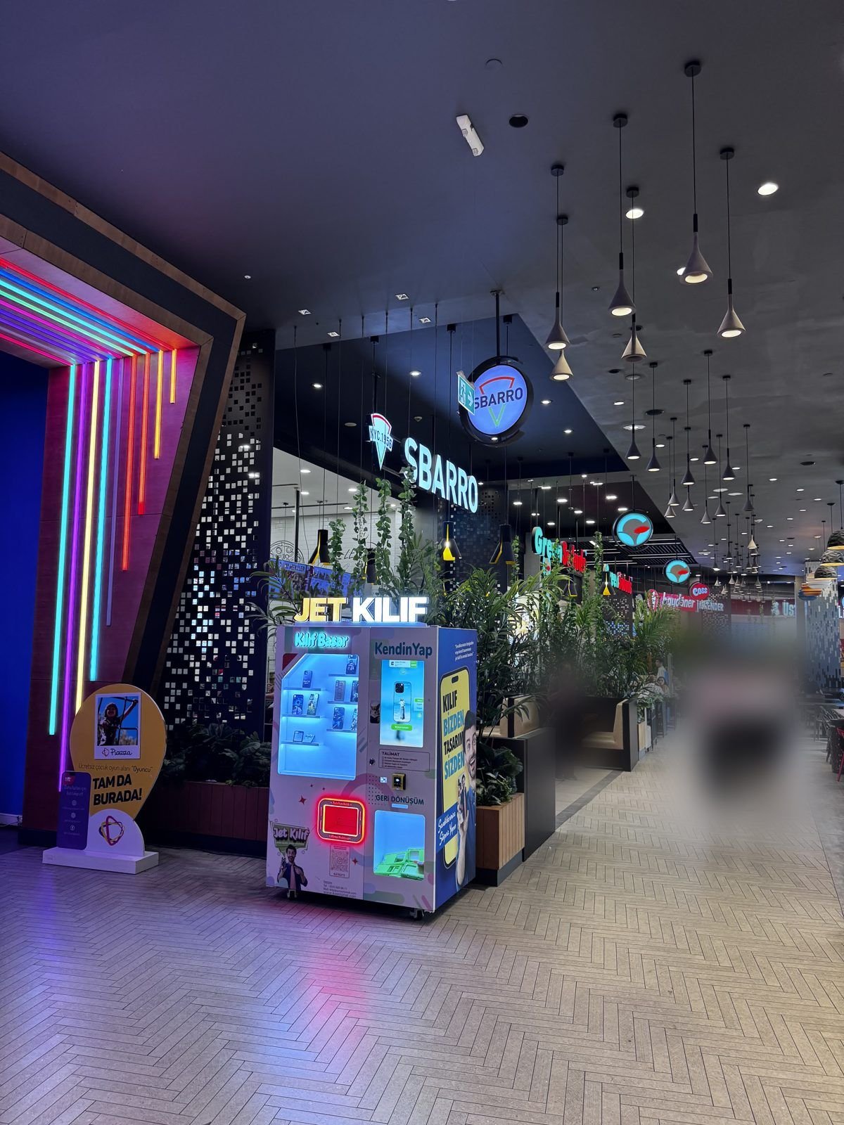 Aura Otomat — Maltepe Piazza, İstanbul